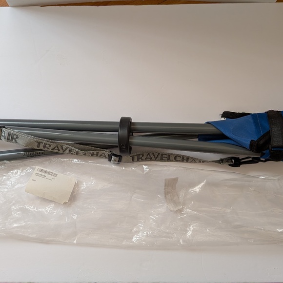 Travel Chair NWT - Picture 2 of 3